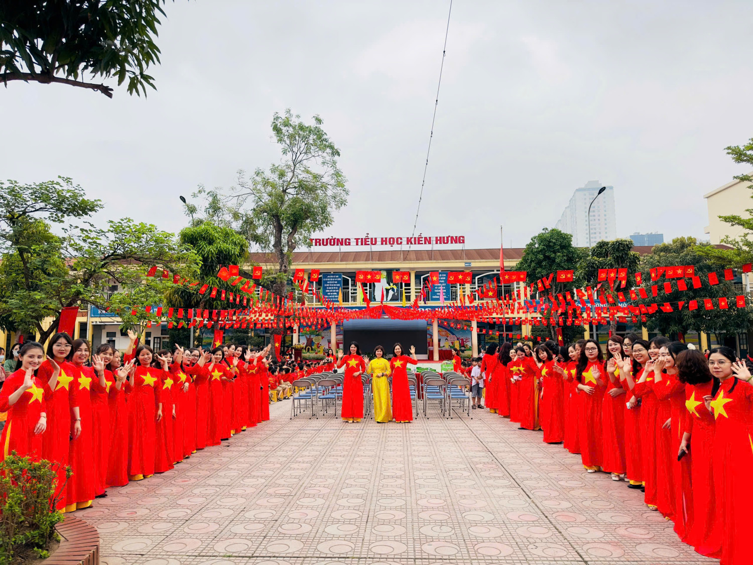 z6550421637674 8c20d862ad9cebd23aa1010433f51f87