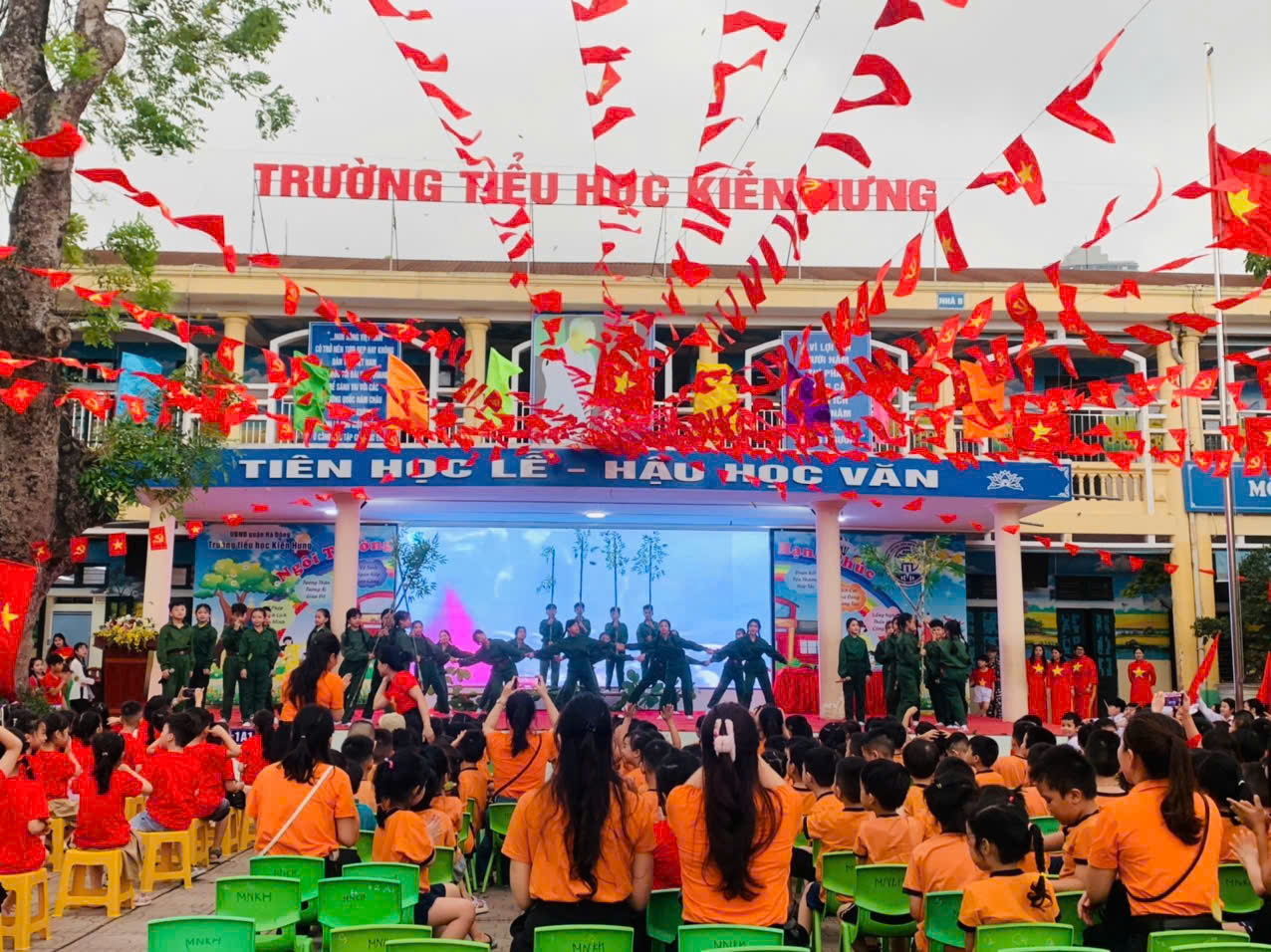 z6550421656011 39e8cc69b0baa1ac3e583e32fa1ec3a8