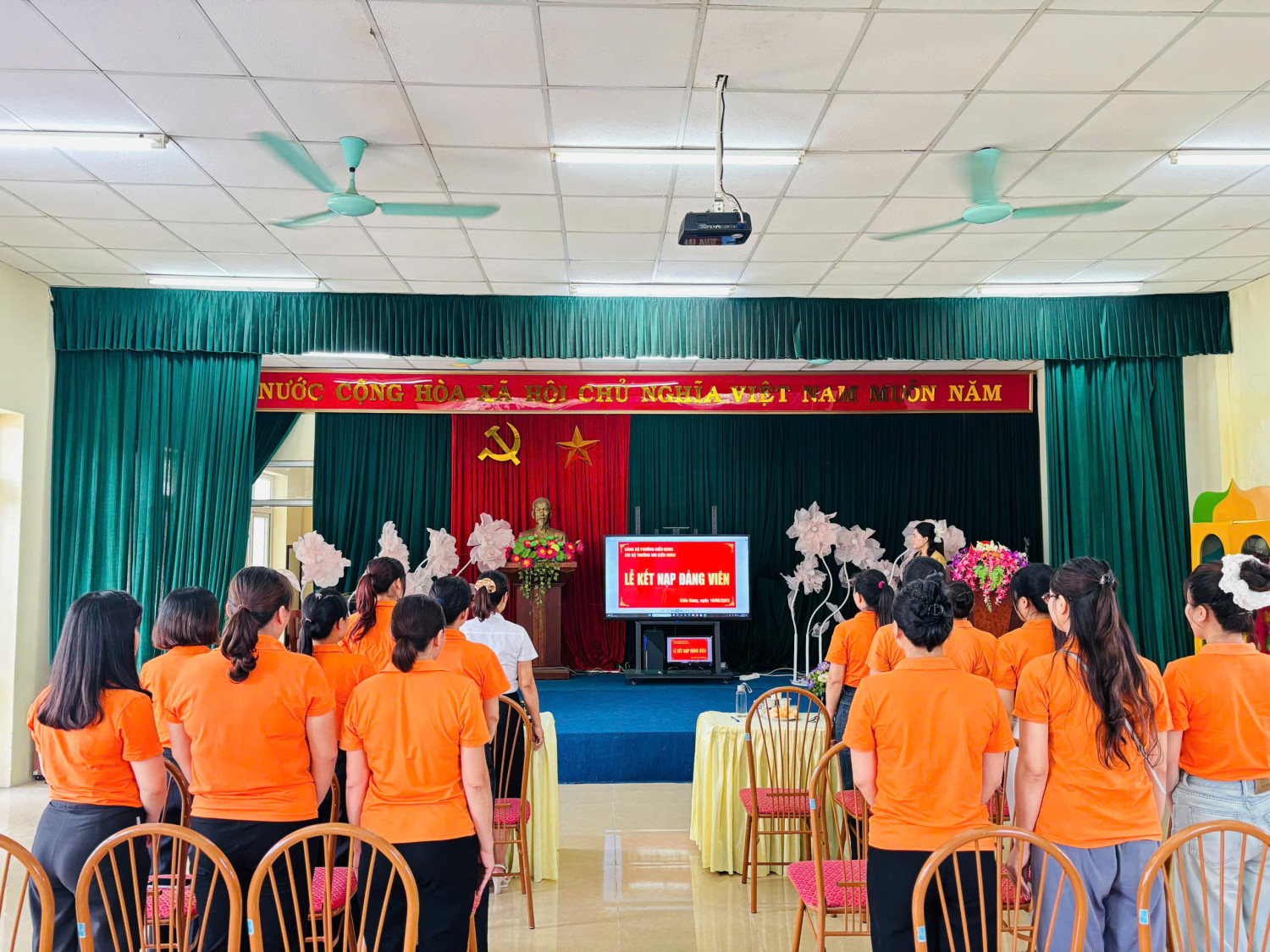 z6691203211320 6071e461ef42852bfb2bd4e240895419