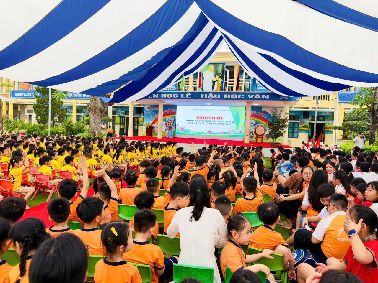 z7722985226989 a7d03abc981f45138bbba8a6ebdbb88d