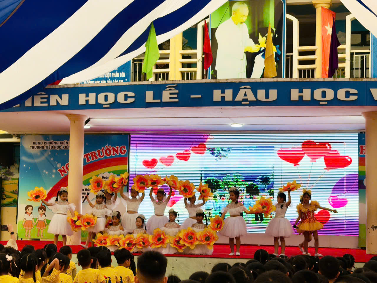 z7722985243066 6094cf2f7e97df27ea219801abf8f2e4